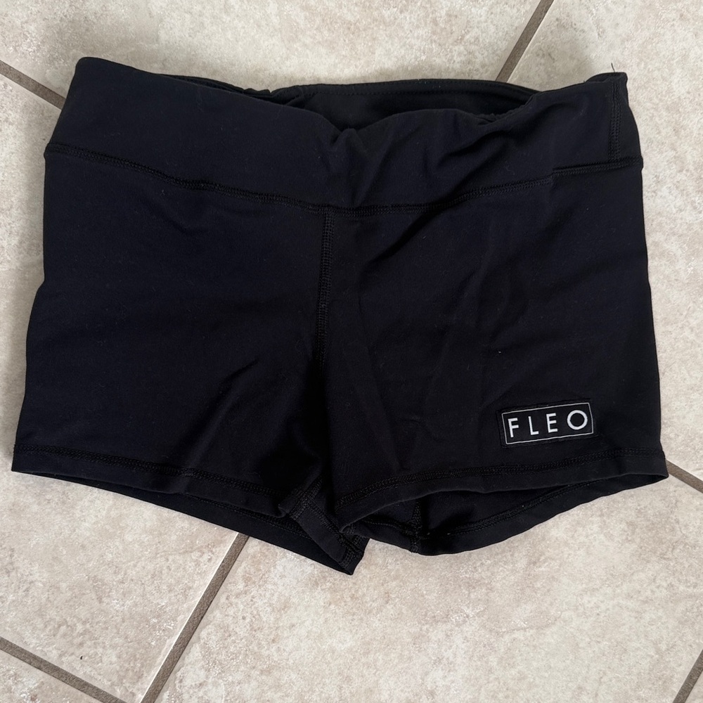Fleo Women's Athletic Black Shorts